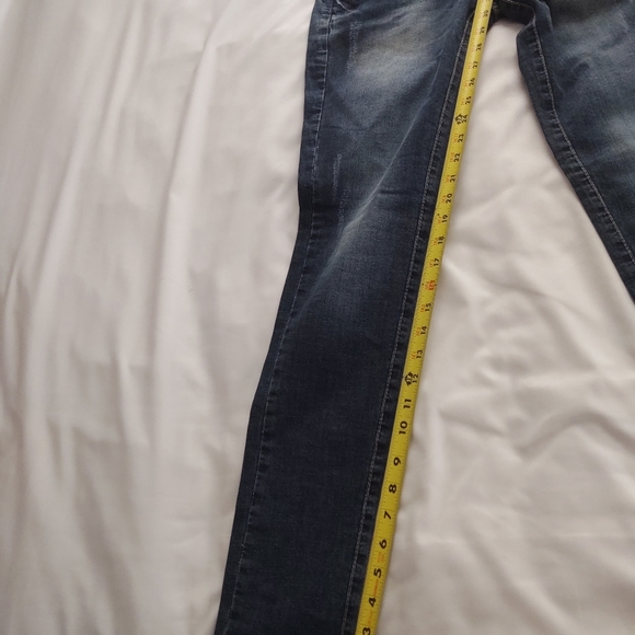 Jeans - Picture 5 of 6